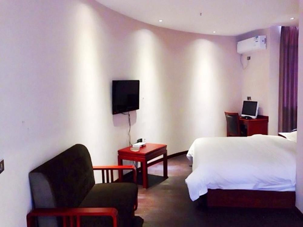 Longwang Business Hotel Liuzhou Extérieur photo